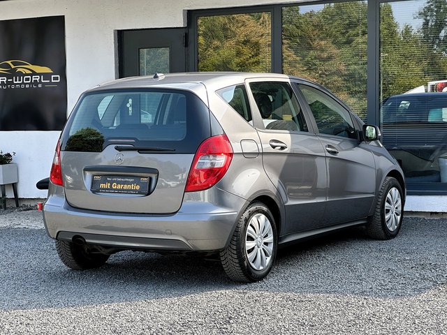 Mercedes-Benz A 180 5-türig Tüv Neu / Garantie / Sitzhzg - bilder 4