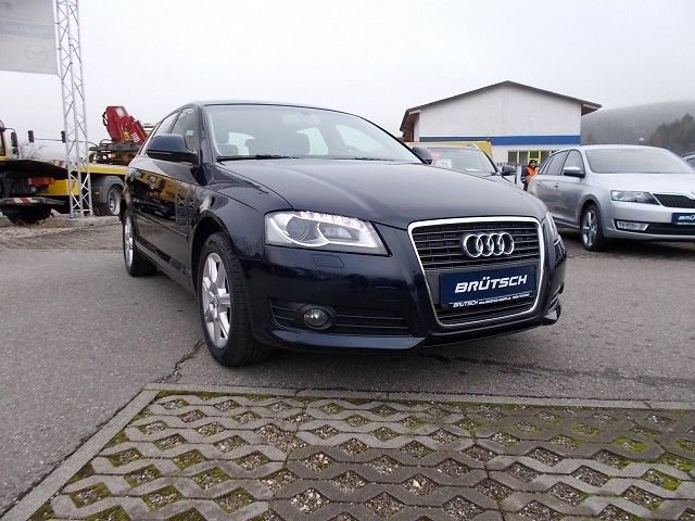 Audi A3 Sportback 1.8 TFSI Ambiente S-TRONIC/XENON/NA - bilder 1