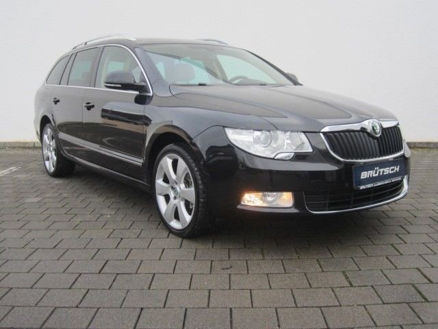 Skoda Superb Combi  2.0 TDI DSG Elegance NAVI/XENON - bilder 1