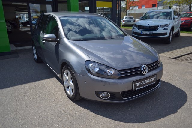 Volkswagen Golf VI 2.0 TDI Highline KLIMA / PDC / DCC / BLUETOOTH - bilder 1