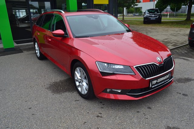 Skoda Superb Combi 2.0 TSI Style 4x4 PANORAMADACH / STANDHEIZUNG - bilder 1