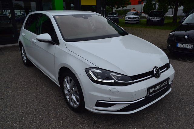 Volkswagen Golf 1.5 TSI ACT Highline DSG / NAVI / AHK - bilder 1
