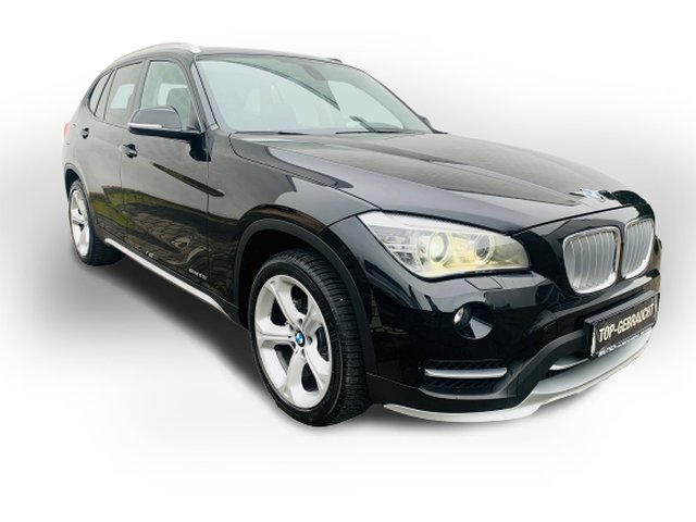 BMW X1 sDrive 20i AUTOMATIK / AHK / NAVI / PANORAMA - bilder 1