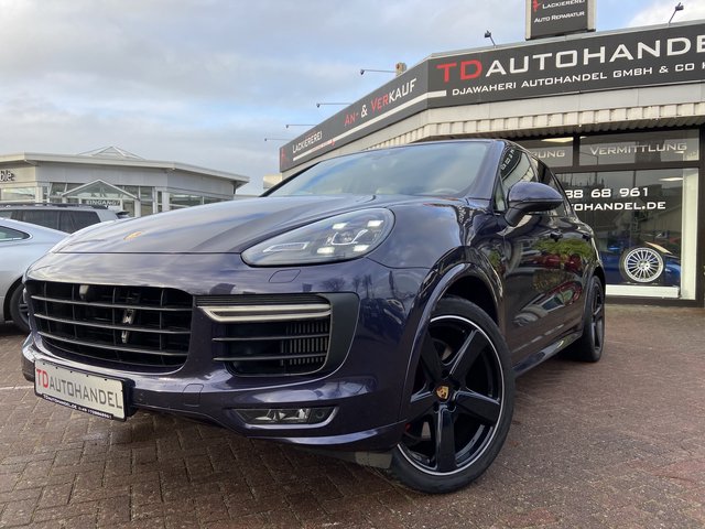 Porsche Cayenne GTS Pano / 1 Hand/ 360 kam/ Sport-Chrono-Paket/ 1. Hand/ Voll Gebrauchtwagen Kaufen | EZ 01/2017 | Preis 63.990 €