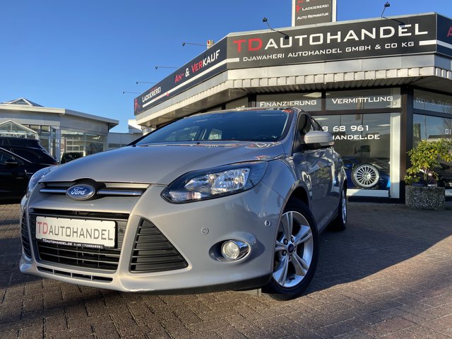 Ford Focus Champions Edition Zahnriemen+Wasserpumpe neu Gebrauchtwagen Kaufen | EZ 08/2012 | Preis 7.749 €