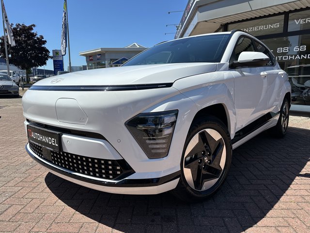 Hyundai Kona Elektro GO 65,4KW Wärmepumpe SH LED Kamera Gebrauchtwagen Kaufen | EZ 12/2024 | Preis 31.900 €