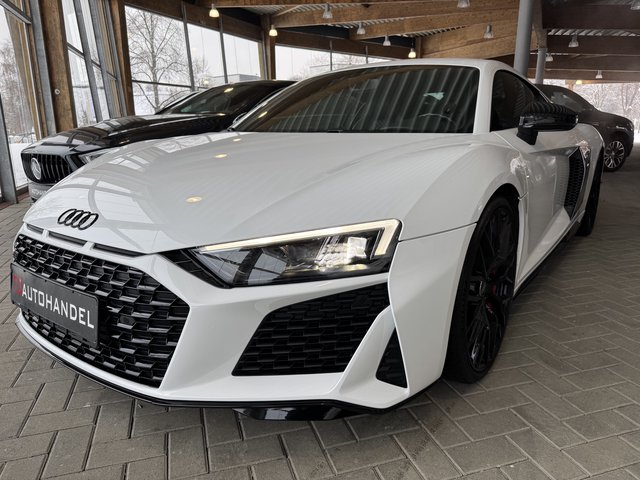 Audi R8 Coupe 5.2 FSI RWD performance Carbon B&O Kamera LED Nappa Gebrauchtwagen Kaufen | EZ 05/2023 | Preis 130.900 €