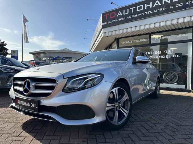 Mercedes-Benz E 220 d 4Matic Kamera, AHK Gebrauchtwagen Kaufen | EZ 07/2017 | Preis 21.490 €