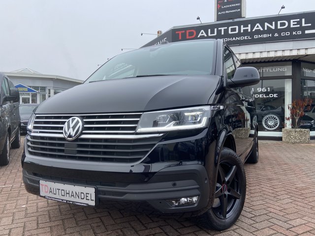 Volkswagen T6 Multivan  Comfortline 4MOTION Digital /AHK / Kamera Used vehicle for sale | First registration 07/2020 | Price 59.990 €