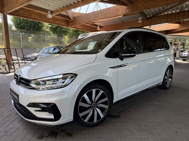 Volkswagen Touran R-Line  Highline BMT/Start-Stopp ACC Pano LED Used vehicle for sale | First registration 05/2021 | Price 23.900 €