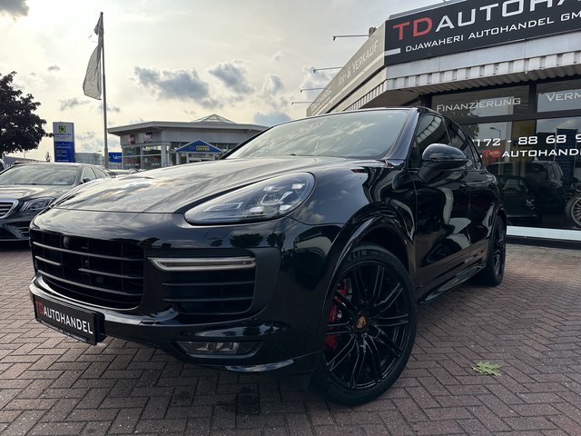 Porsche Cayenne Turbo Voll LED BOSE Pano Gebrauchtwagen Kaufen | EZ 01/2016 | Preis 39.490 €