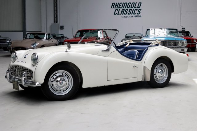 1959 Triumph TR3A aus Kalifornien und aus Erstbesitz Leder neu, Lackierung fast neu - photo 3