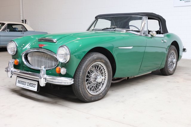 1966 Austin Healey MKIII BJ8 Roadster - photo 3