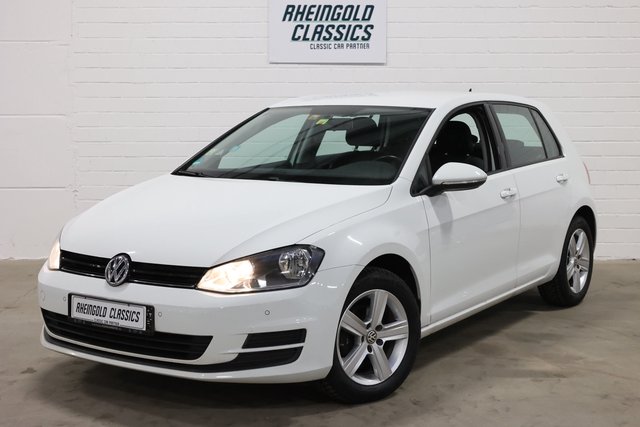 2017 Volkswagen Golf 1.2 TSI 1.Hand AHK, PDC, Navigation - photo 3