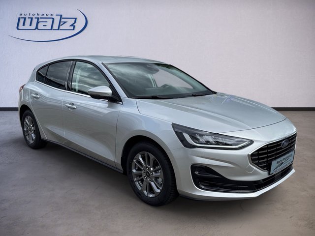 Ford Focus Titanium Edition +LED+WINTERPAKET+ - bilder 1