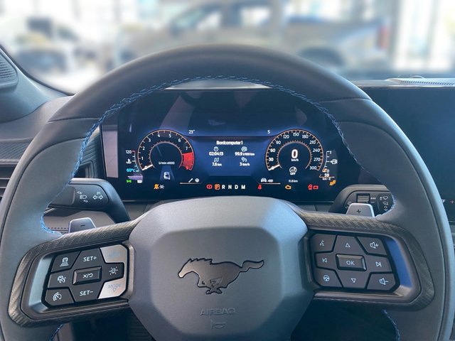 Ford Mustang Fastback DARK HORSE + RECARO - bilder 6