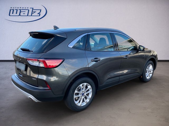 Ford Kuga Plug-In Hybrid Titanium PHEV Automatik +1.HAND+WINTERPAKET+ - foto 2