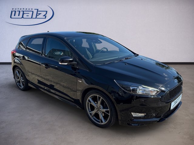 Ford Focus ST-Line +neuer Zahnriemen+Bi-Xenon+Tempomat+Winterpaket - foto 1