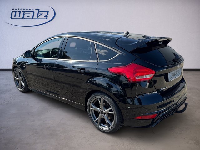 Ford Focus ST-Line +neuer Zahnriemen+Bi-Xenon+Tempomat+Winterpaket - foto 3