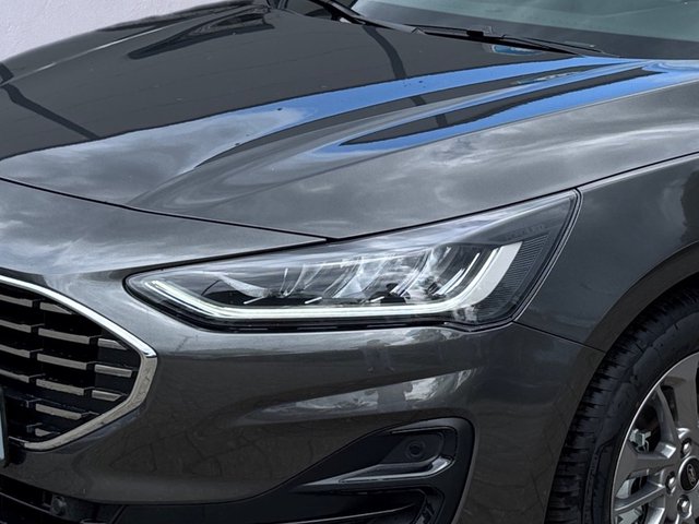 Ford Focus Turnier Titanium Edition +LED+WINTERPAKET+ - bilder 4