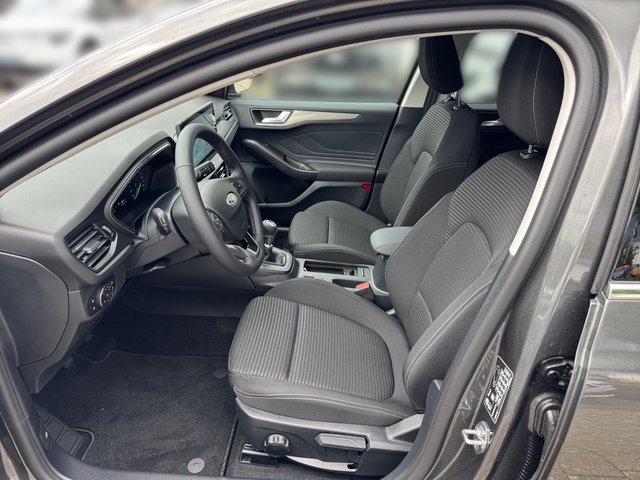 Ford Focus Turnier Titanium Edition +LED+WINTERPAKET+ - bilder 6