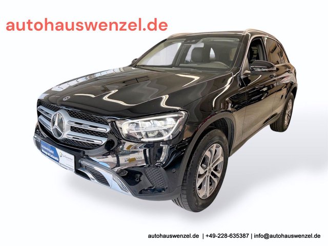 Mercedes-Benz GLC 220 d 4Matic PANO AHK DISTRONIC LED TOTWINKE Used vehicle for sale | First registration 09/2019