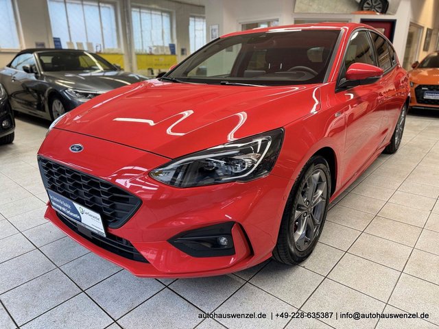 Ford Focus Lim. ST-Line X 2.0 EcoBlue LED KAM NAVI Used vehicle for sale | First registration 08/2021