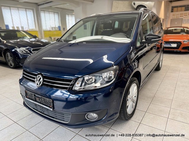 Volkswagen Touran 2.0 TDI Style Aut. 7-SITZER CLIMATRONIC Used vehicle for sale | First registration 09/2011