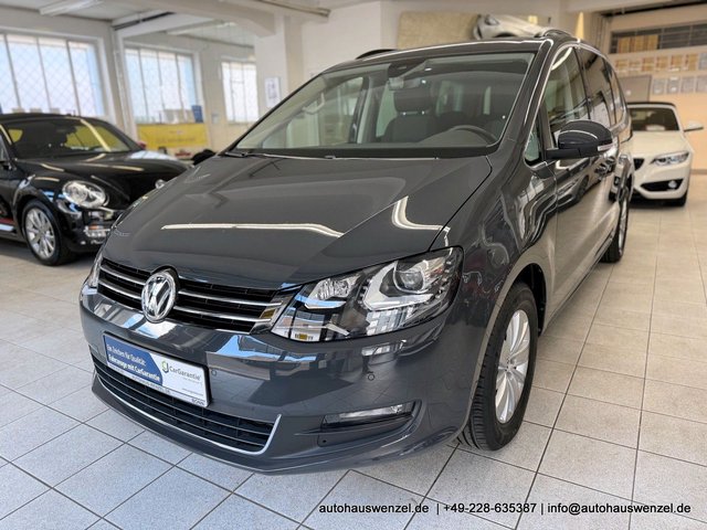 Volkswagen Sharan 2.0 TDI Aut. 7-SITZER PANORAMA NAVI ACC Used vehicle for sale | First registration 08/2020