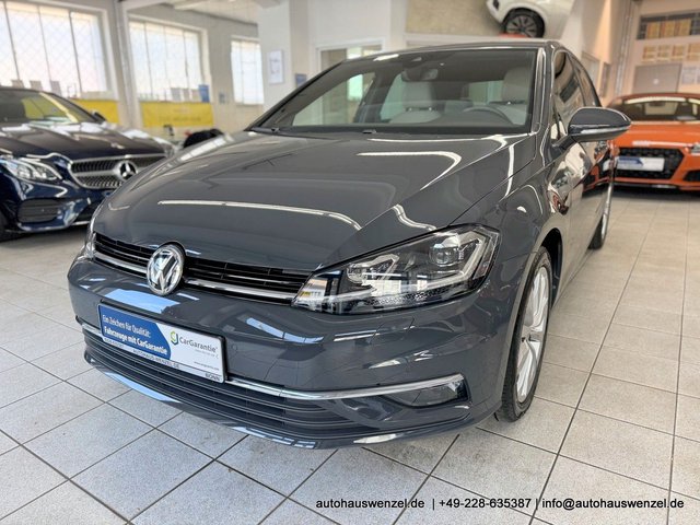 Volkswagen Golf VII Lim. 2.0 TDI Aut. Highline LEDER ACC .. Used vehicle for sale | First registration 08/2019