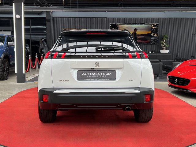 Peugeot 2008 GT FOCAL / LED / ACC / NAVI / Keyless / - foto 2