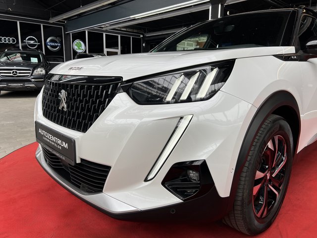 Peugeot 2008 GT FOCAL / LED / ACC / NAVI / Keyless / - foto 7