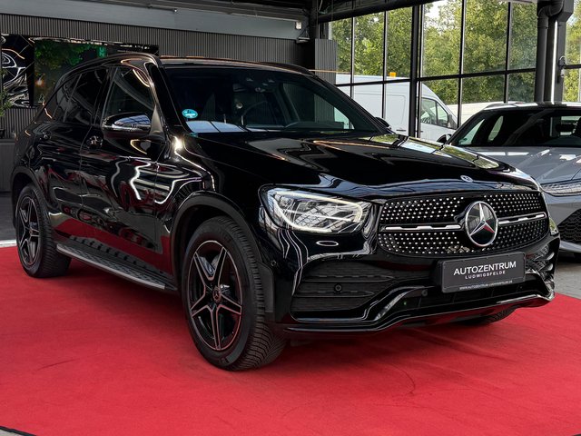 Mercedes-Benz GLC 200 d 4Matic AMG LINE ACC / CAMERA / LED / ATTENTION ASSIST - foto 1