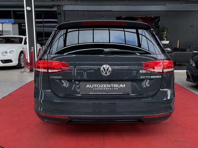 Volkswagen Passat Variant BlueMotion LED / PDC / ACC - bilder 6