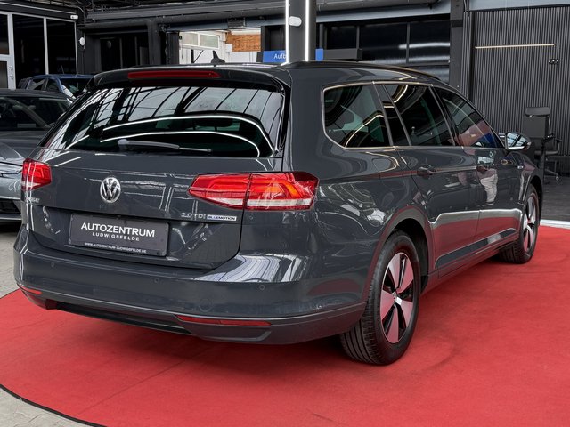 Volkswagen Passat Variant BlueMotion LED / PDC / ACC - bilder 4