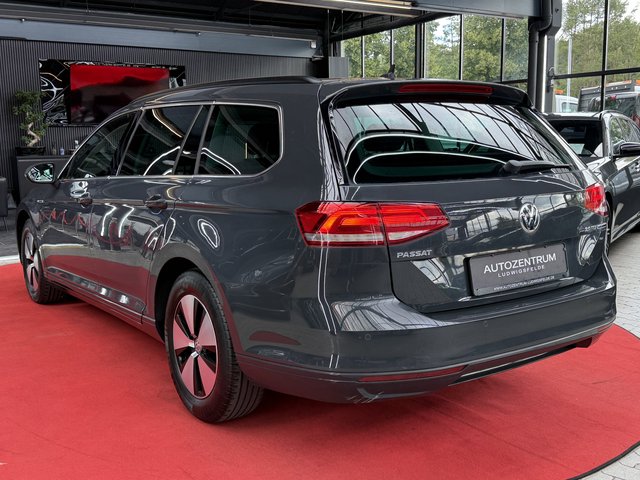 Volkswagen Passat Variant BlueMotion LED / PDC / ACC - bilder 5