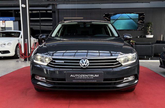 Volkswagen Passat Variant BlueMotion LED / PDC / ACC - bilder 3