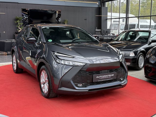 Toyota C-HR Hybrid FWD Business Edition LED/LDA/BSM/PCS/PDA/RSA - foto 3