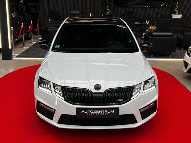 Skoda Octavia Lim. RS 245 DSG/50TKM/LED/PANO/NAVI/ACC/ - photo 1