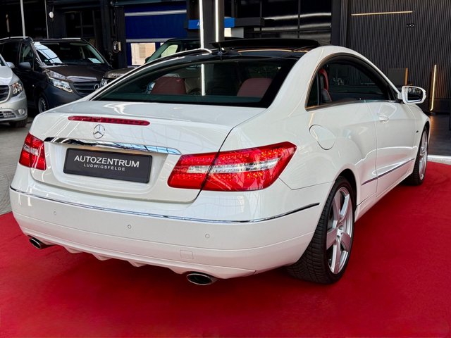 Mercedes-Benz E 350 CDI BlueEfficiency NAVI/H&K/SHZ/VENT - photo 8