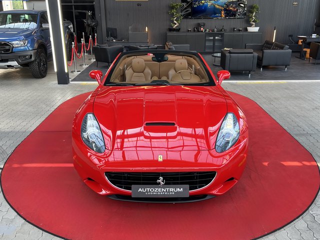 Ferrari California F1 CAM / NAVI / LED / - foto 9