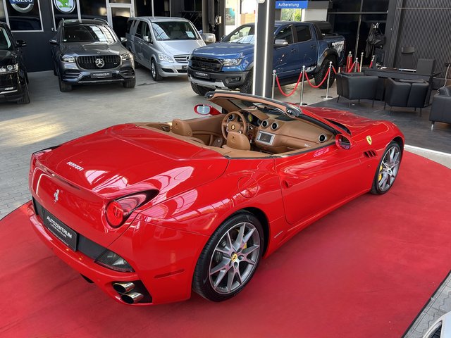 Ferrari California F1 CAM / NAVI / LED / - foto 8