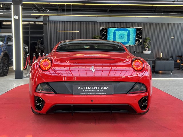 Ferrari California F1 CAM / NAVI / LED / - foto 2
