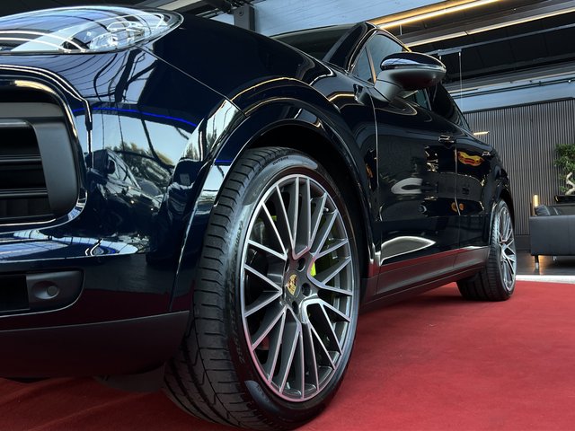 Porsche Cayenne Coupe E-Hybrid / CHRONO / ACC / PANO / LED / BOSE - photo 9