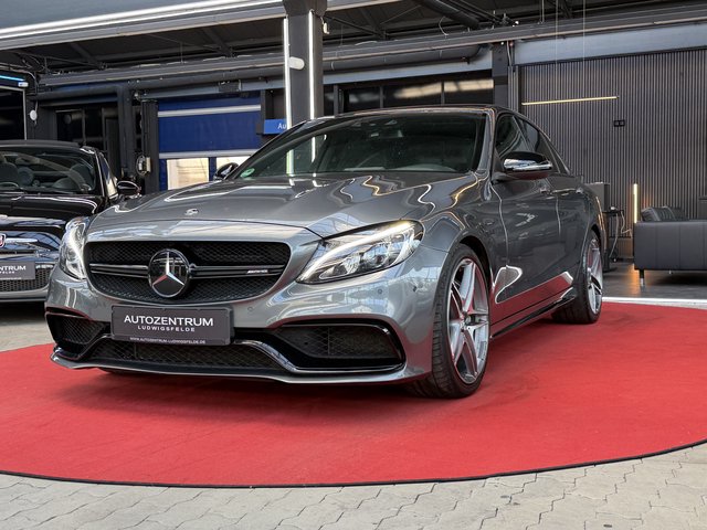 Mercedes-Benz Mercedes C63 AMG Drive Control/Spurhalter/Head-up-Display/Distronic - bilder 9