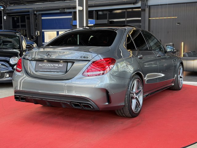 Mercedes-Benz Mercedes C63 AMG Drive Control/Spurhalter/Head-up-Display/Distronic - bilder 6