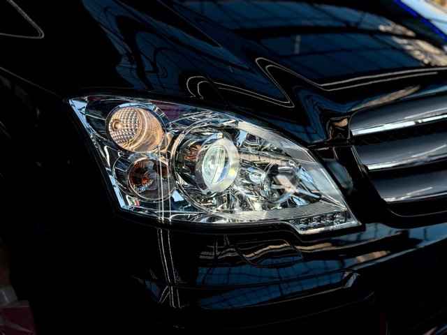 Mercedes-Benz Viano 3.0 CDI V6 Extralang KAM/NAVI   V6 - photo 8