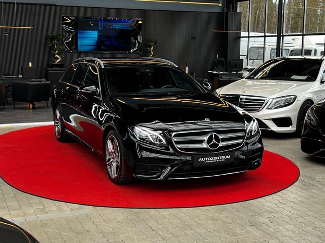 Mercedes-Benz E 400T-Modell AMG-LINE LED/4-MATIC/NAVI - photo 3