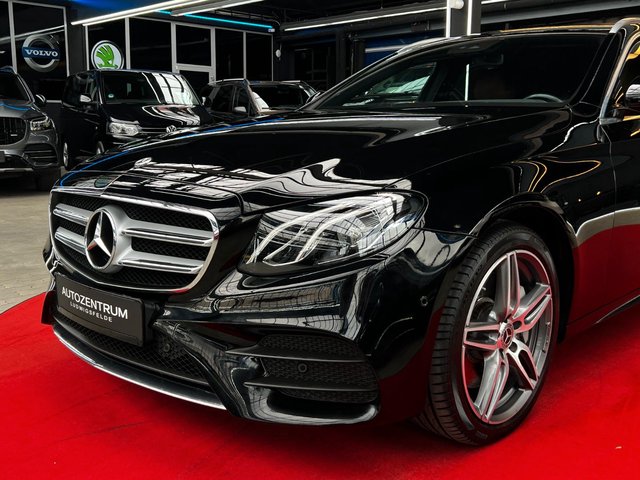 Mercedes-Benz E 400T-Modell AMG-LINE LED/4-MATIC/NAVI - photo 7