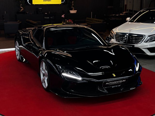 Ferrari F8 Tributo Nero Daytona CARBON/LIFT/ - foto 3